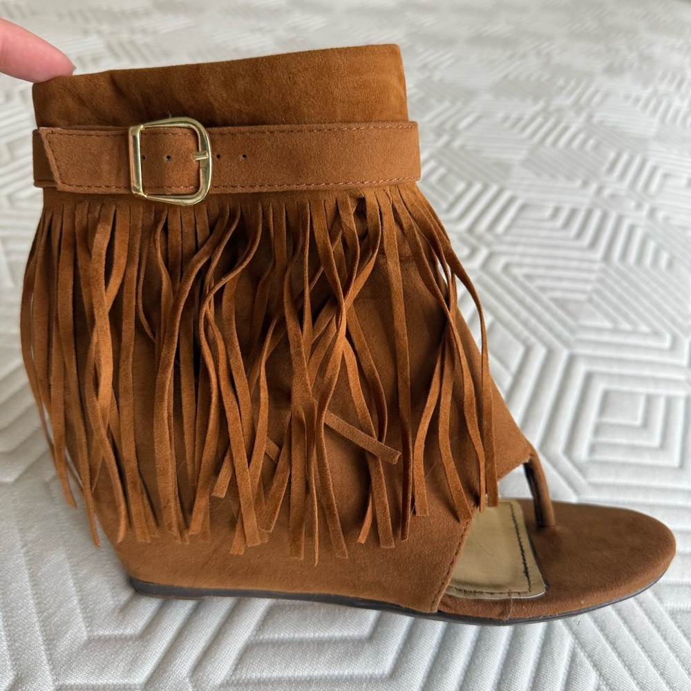 Y2K Fringe Wedge Sandals - Picture 3 of 6